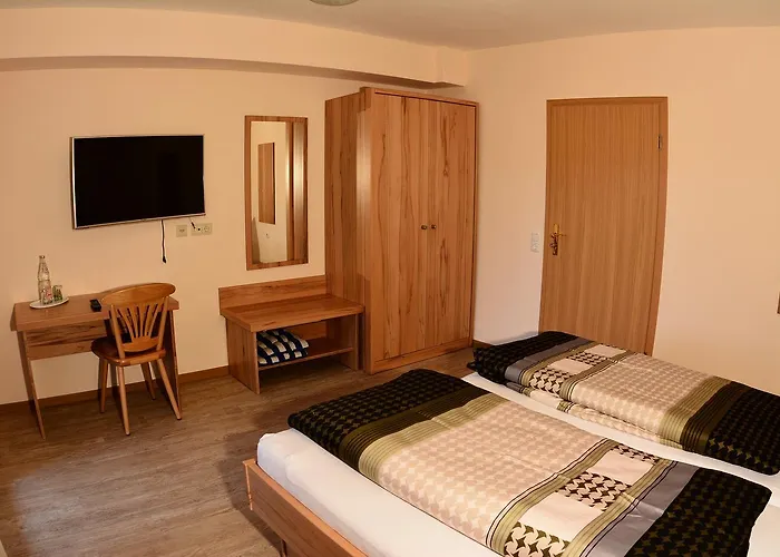 Blick Zum Maimont מלון 3*